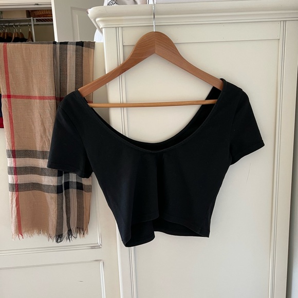 Urban Outfitters Mink Pink Black Crop Top Blouse - Picture 2 of 8